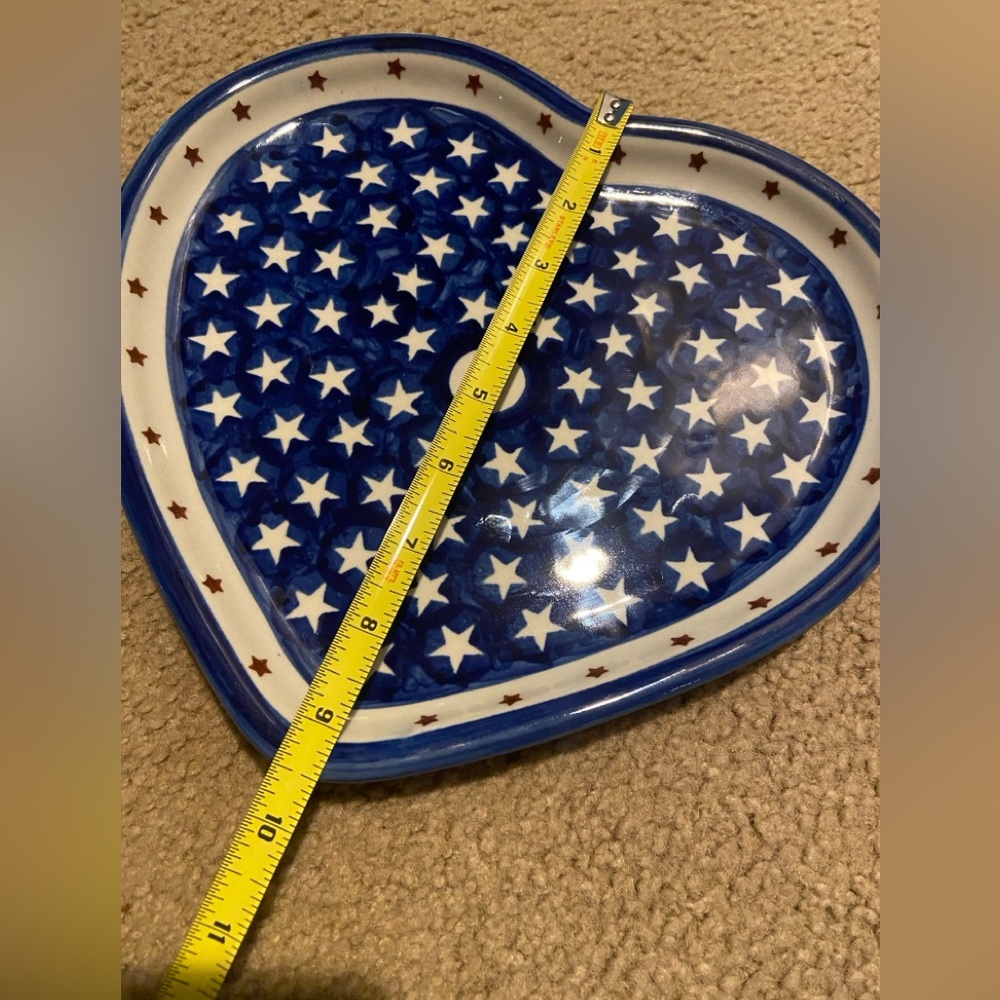 Polish Pottery heart shaped, stars and striped platter - Picture 3 of 4
